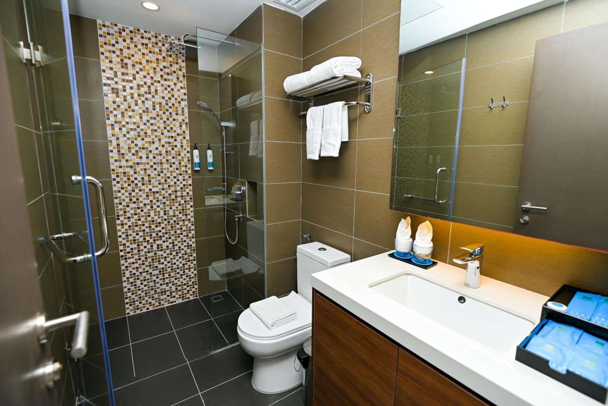 1001 Nights Hotel, Trademark Collection By Wyndham مرتفعات جنتنغ المظهر الخارجي الصورة